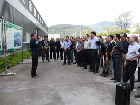  ȡ��ɣ����ɷ����޹�˾��r��B