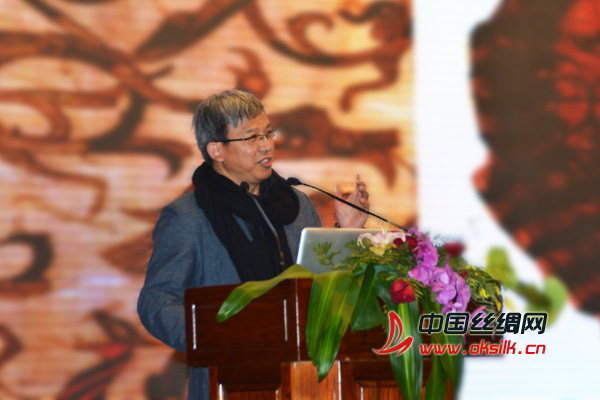 �z�I�����^�^�L